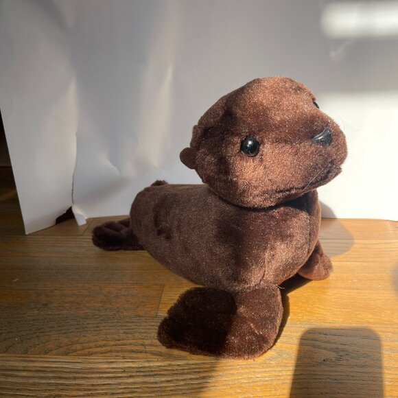 Aurora World Other - Aurora World Destination Nation Seal Stuffed Animal 12" Plush from Sea World